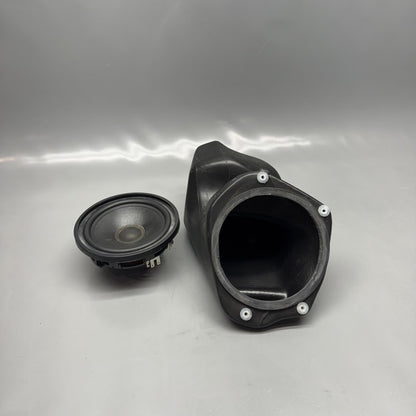 2305892 BMW K 1200LT LOUDSPEAKER BOX RIGHT 2005 2006 2007 2008 OEM 2305892