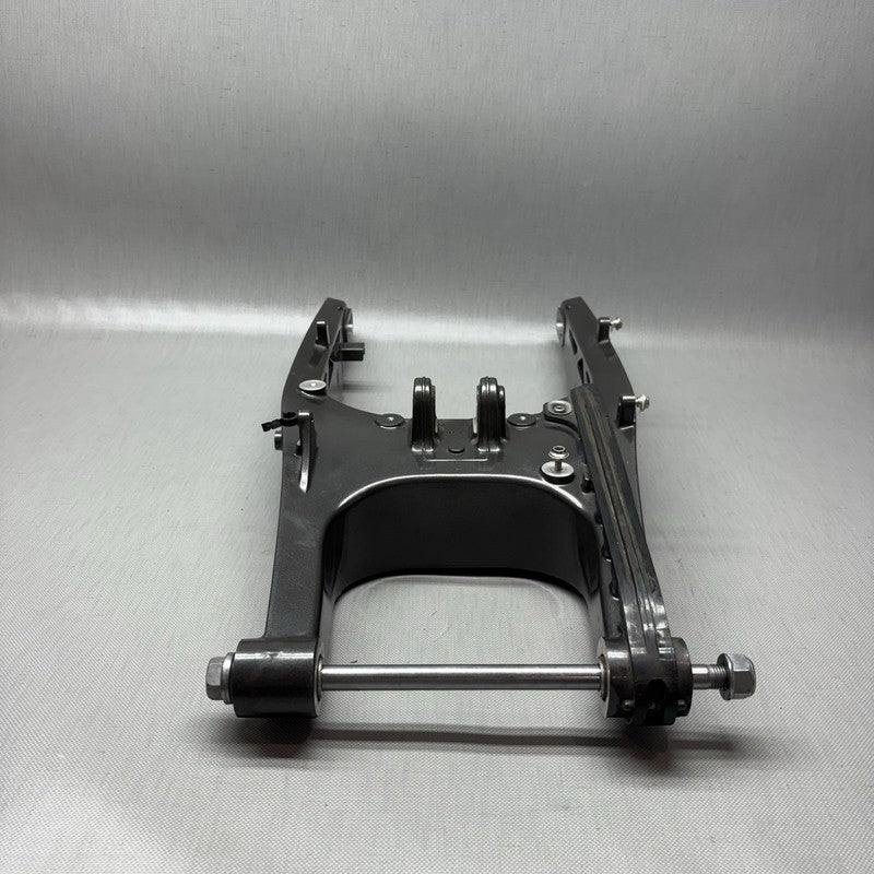 g310r BMW G310R SWING ARM 2017 2018 OEM