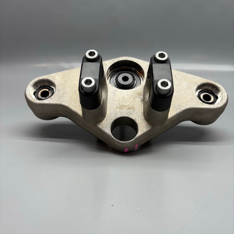 BMW K 1200LT TRIPLE TREE UPPER 2005 2006 2007 2008 OEM 2333416
