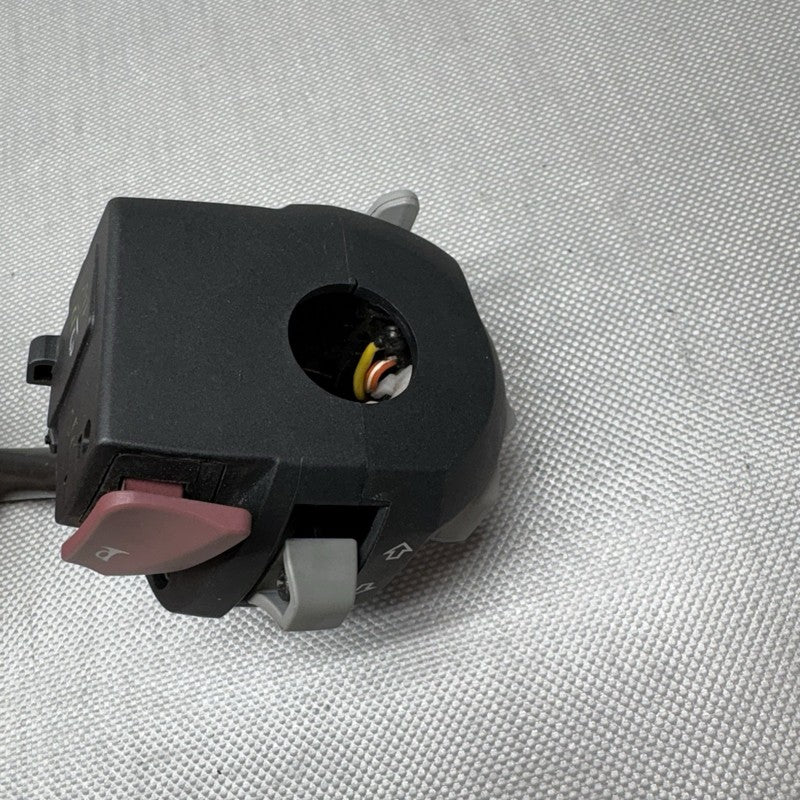 8545349 BMW G310R LEFT HAND LIGHT HORN CONTROL SWITCH 2017 2018 OEM 8545349