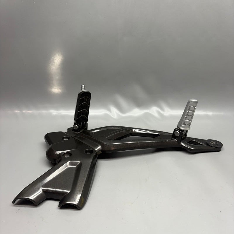 G310 R BMW G 310R FOOT REST PEG MOUNT RIGHT 2019 2020 2021 2022 2023 2024 2025 OEM