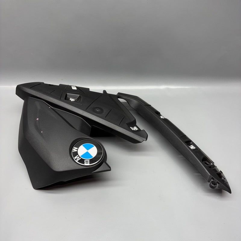 8393624 BMW S1000R PLAQUE HOLDER RIGHT 2020 2021 2022 2023 2024 2025 OEM 8393624