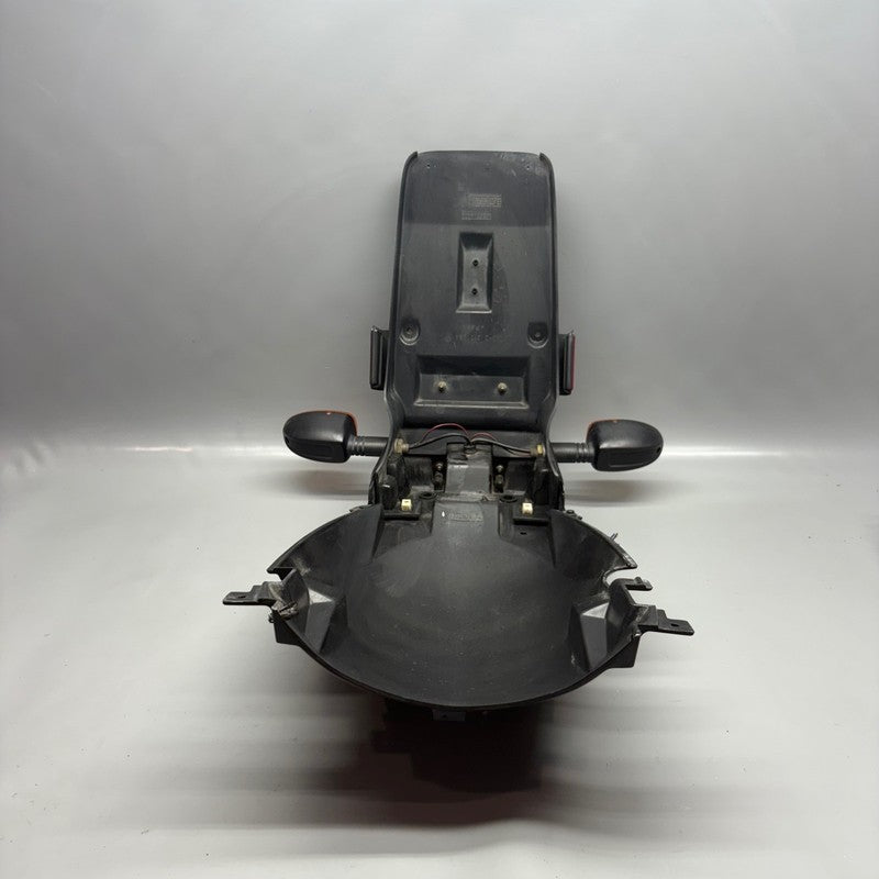 BMW R 1100R REAR WHEEL COVER LICENSE PLATE BRACKET AND TAIL LIGHT 1995