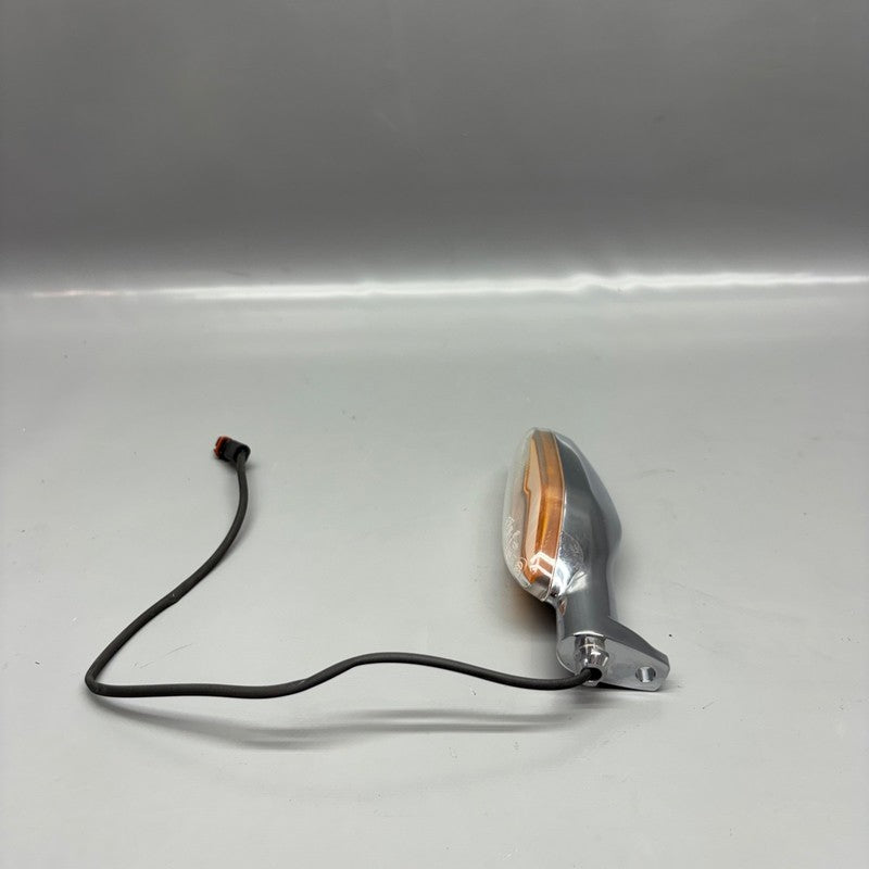 R18 B BMW R18 B SIGNAL LIGHT LEFT 2020 2021 2022 2023 2024 OEM
