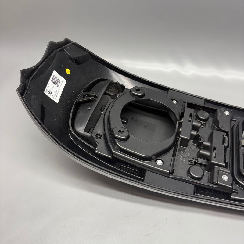 9829170 BMW R18 TANK CENTER TRIM 2020 2021 2022 2023 2024 OEM 9829170