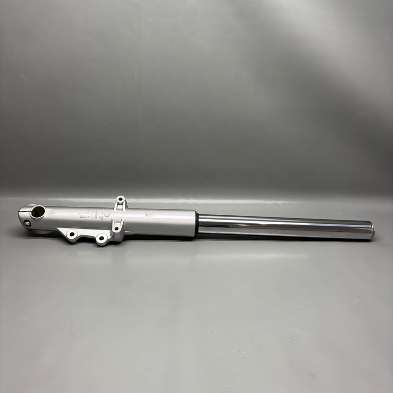 7105808 BMW R18 TRANSCONTINENTAL FORK LEG RIGHT 2020 2021 2022 2023 2024 2025 OEM