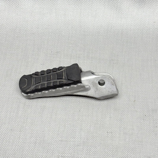 8526740 BMW R1250 GS FOOTREST PEG RAIGHT FRONT 2018 2019 2020 OEM 8526740