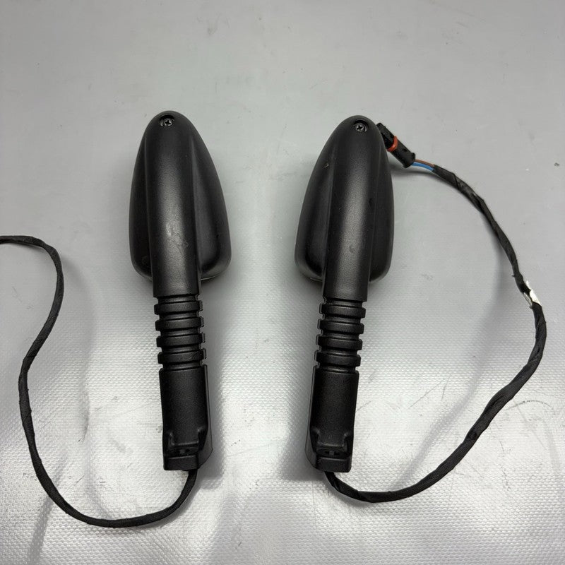 R1200GS BMW R1200GS SIGNAL LIGHTS FRONT 2009 2010 2011 2012 2013 OEM 
