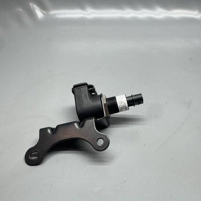 8406852 BMW S1000RR USB CHARGING SOCKET 2021 2022 2023 2024 OEM 8406852