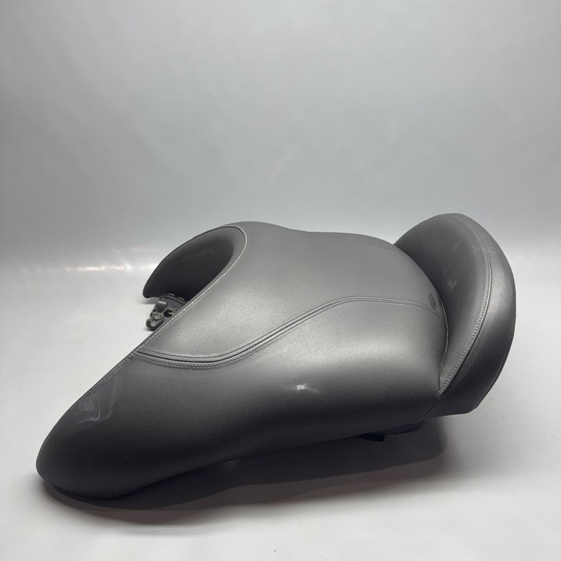 7682769 BMW K 1200LT SEAT REAR HEATED 2005 2006 2007 2008 OEM 7682769