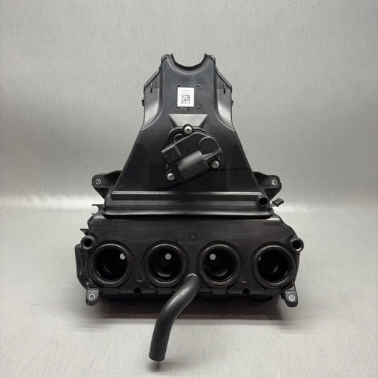 BMW S1000RR AIR INTAKE CLEANER BOX 2018 2019 2020 2021 2022 2023 2024 