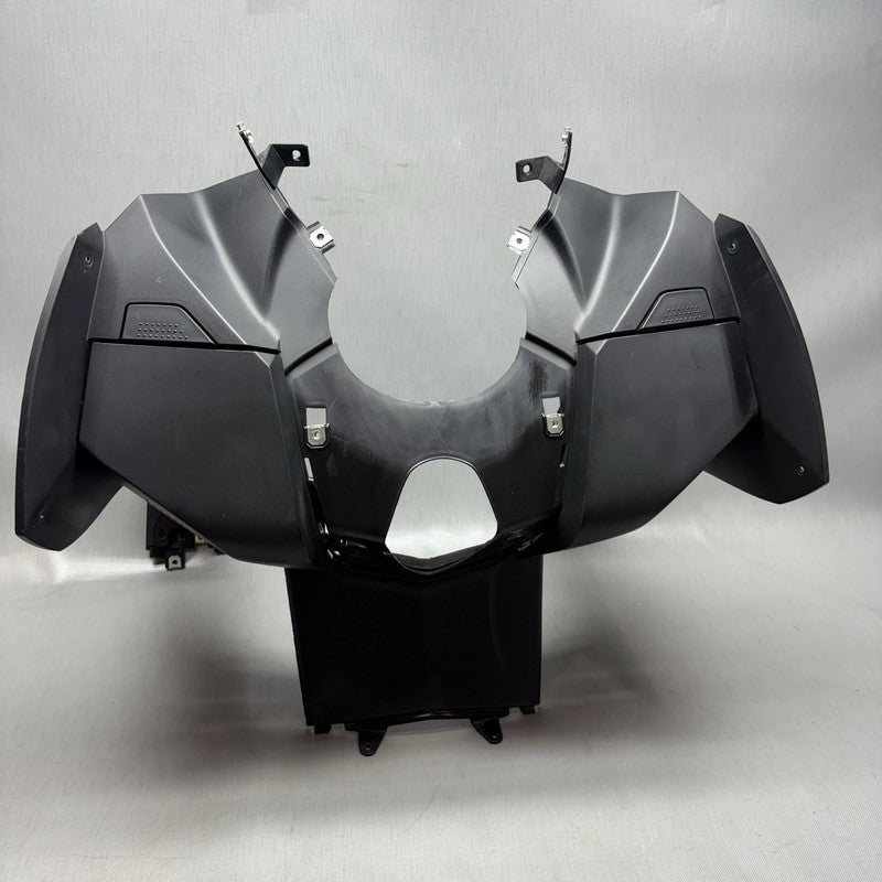 8527328 BMW C650 GT LEG SHIELD UPPER 2011 2012 2013 2014 2015 OEM 8527328