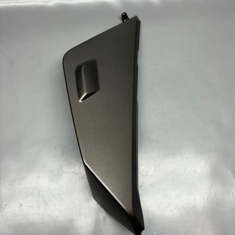 7710436 BMW K1600GT RIGHT FRONT TRIM FAIRING 2011 2012 2013 2014 2015 2016 OEM 7710436