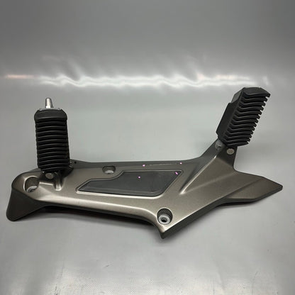 7716014 BMW K1600GT FOOTREST RIGHT 2010 2011 2012 2013 2014 2015 2016 OEM 7716014