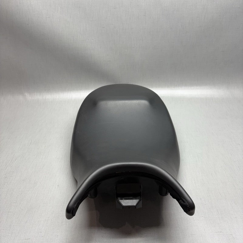 8556904 BMW G 310R SEAT FRONT DRIVER 2016 2017 2018 2019 2020 OEM 8556904