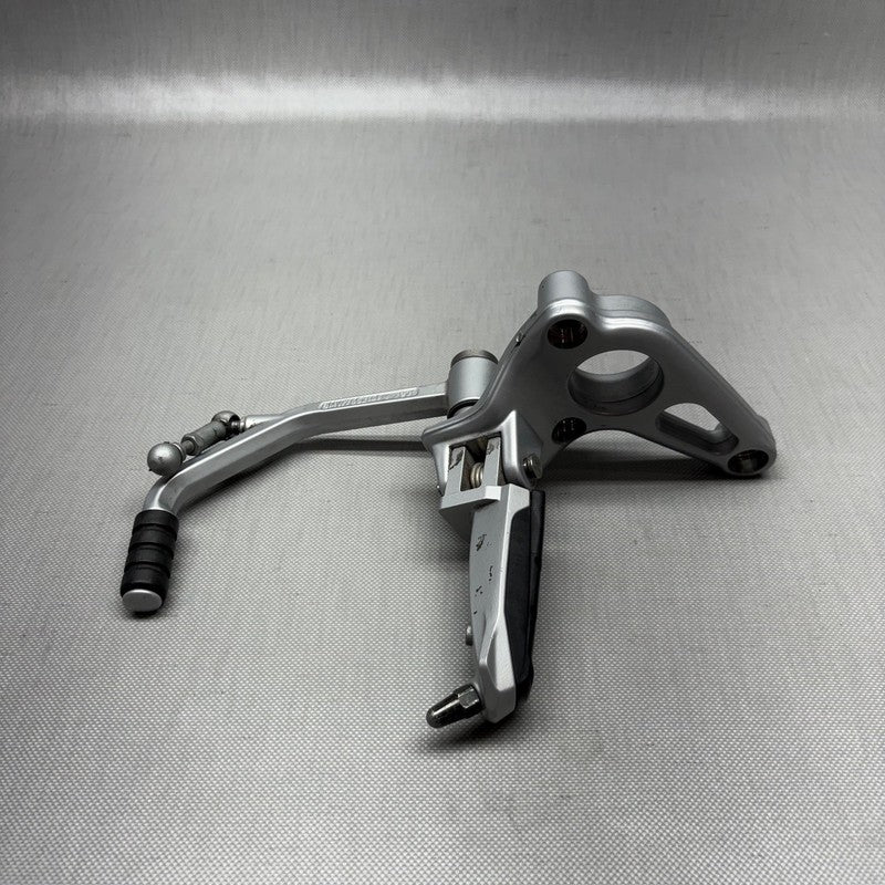 BMW R1150RS FOOTPEG WITH BRACKET LEFT 2002 2003 2004 2005 2006 OEM