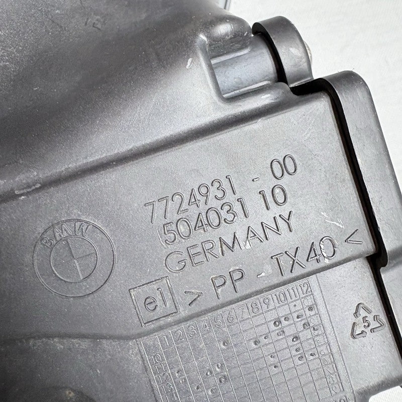 7724931 BMW C 650 SPORT LEFT INTAKE DUCT 2014 2015 2016 2017 2018 2019 2020 OEM 7724931