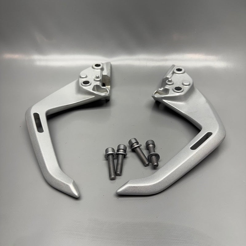 BMW G310R US GRAB RAIL BAR RIGHT LEFT 2016 2017 2018 2019 2020 OEM 855
