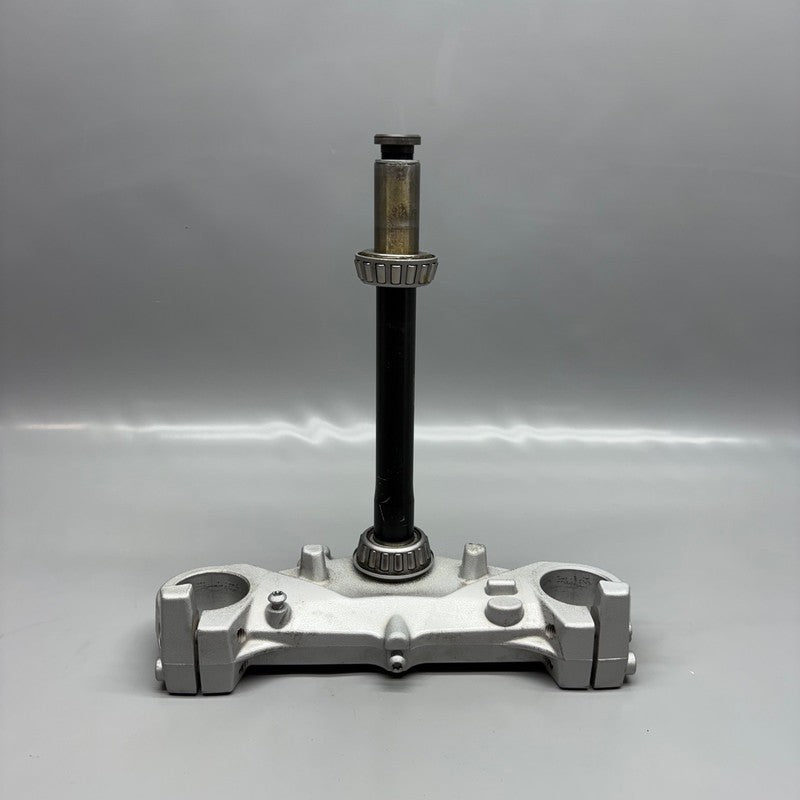 BMW F800ST LOWER FORK CROSS BRACE 2005 2006 2007 2008 2009 2010 2011 O
