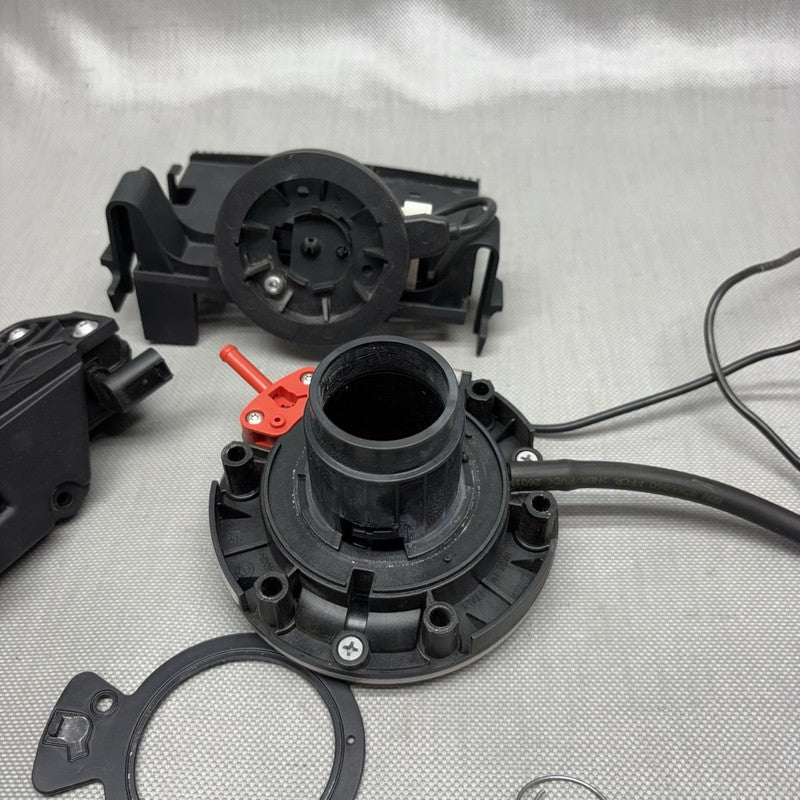 C400X BMW C400X FUEL TANK CAP 2018 2019 2020 OEM