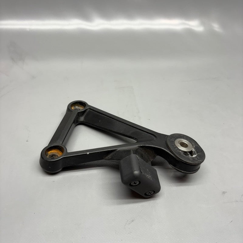 7717504 BMW K1600GT FOOTPEG MOUNT RIGHT 2011 2012 2013 2014 2015 2016 OEM 7717504