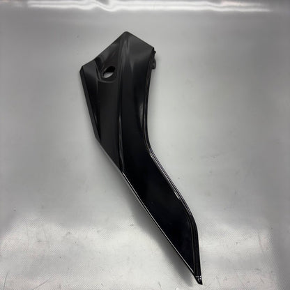 BMW F900R SIDE REAR TRIM FAIRING LEFT 2020 2021 2022 2023 2024 OEM 840