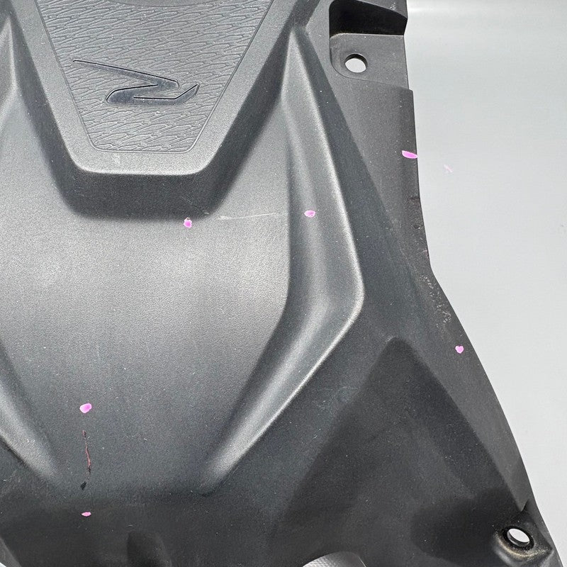 BMW G310R US FUEL TANK CENTER COVER 2016 2017 2018 2019 2020 OEM 85567