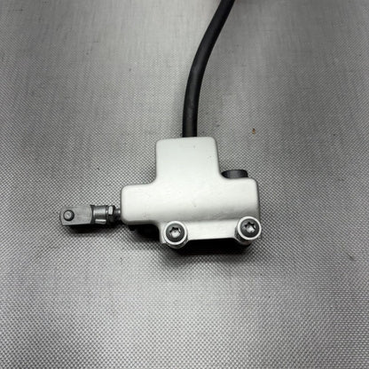 R1150RS BMW R1150RS REAR BRAKE MASTER CYLINDER 2002 2003 2004 2005 2006 OEM