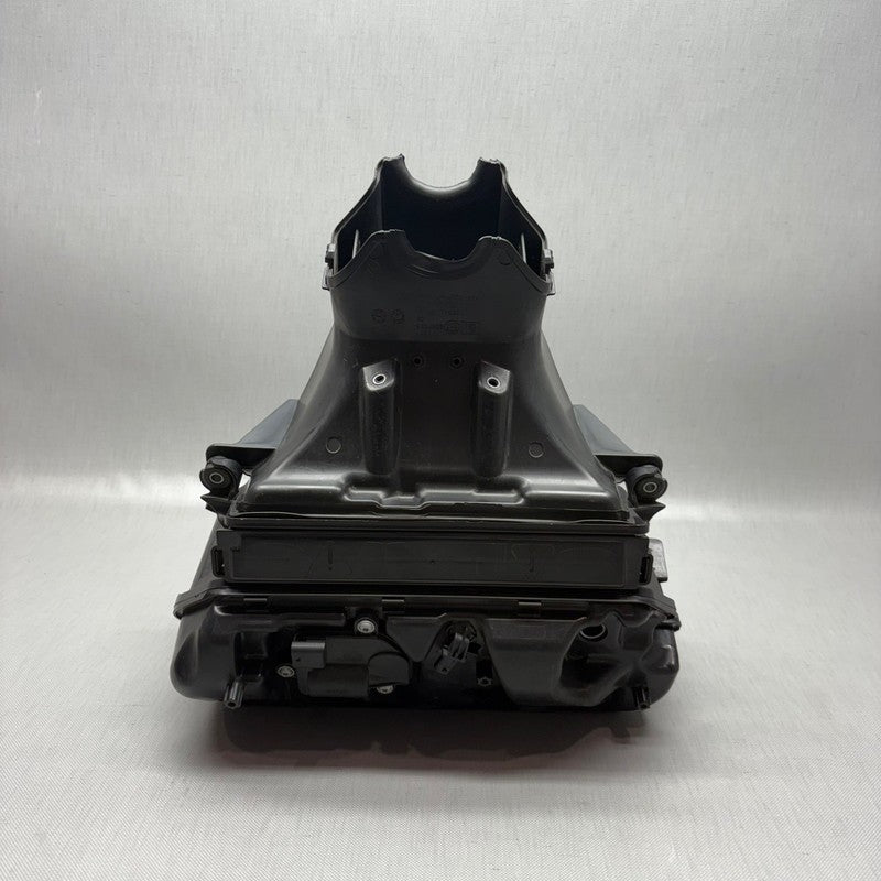 BMW S1000RR AIR INTAKE CLEANER BOX 2018 2019 2020 2021 2022 2023 2024 
