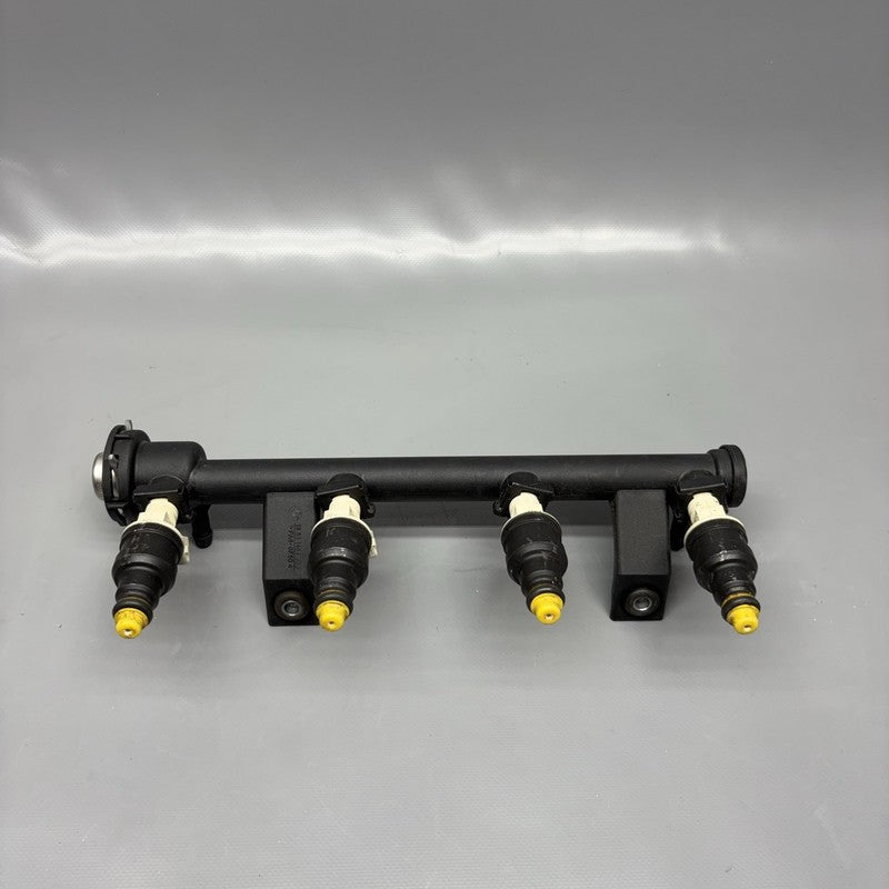 K1200LT BMW K 1200LT FUEL INJECTOR RAIL 2005 2006 2007 2008 OEM 