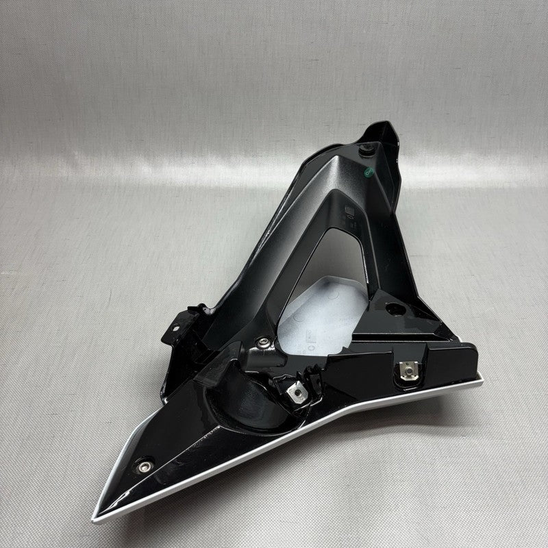 8556768 BMW G 310R FAIRING RIGHT SIDE 2016 2017 2018 2019 2020 OEM 8556768
