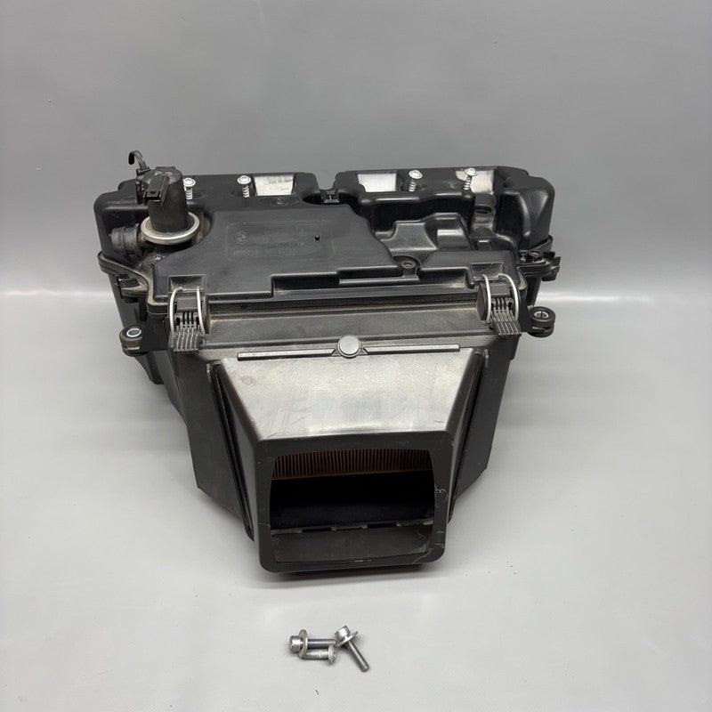 BMW S1000XR INTAKE MUFFLER 2014 2015 2016 2017 2018 2019 OEM 8544689