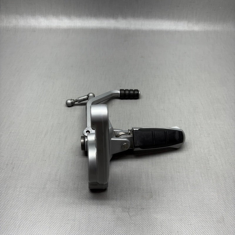 BMW R1150RS FOOTPEG WITH BRACKET LEFT 2002 2003 2004 2005 2006 OEM