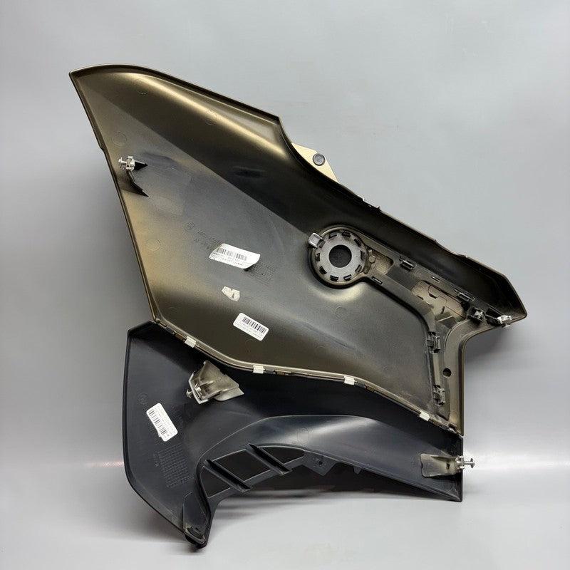 BMW K1600 BAGGER LATERAL TRIM PANEL RIGHT 2018 2019 2020 2021 OEM 8557