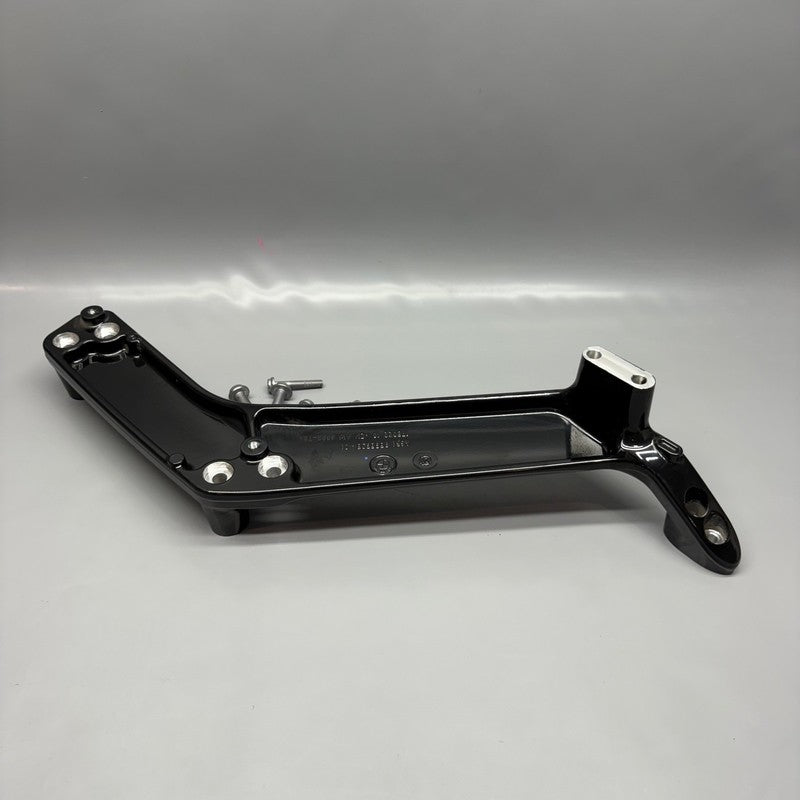 BMW R18 TRANSCONTINENTAL TRUNK SUPPORT BRACKET RIGHT 2020-2023 2024 OE