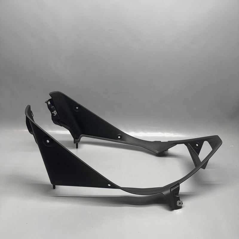 BMW M1000RR K66 RADIATOR AIR DUCTING 2026 OEM 5A7A685