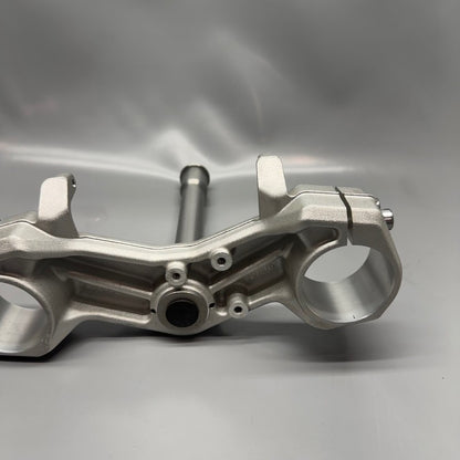 BMW G310R US FORK BRACE BOTTTOM 2016 2017 2018 2019 2020 OEM