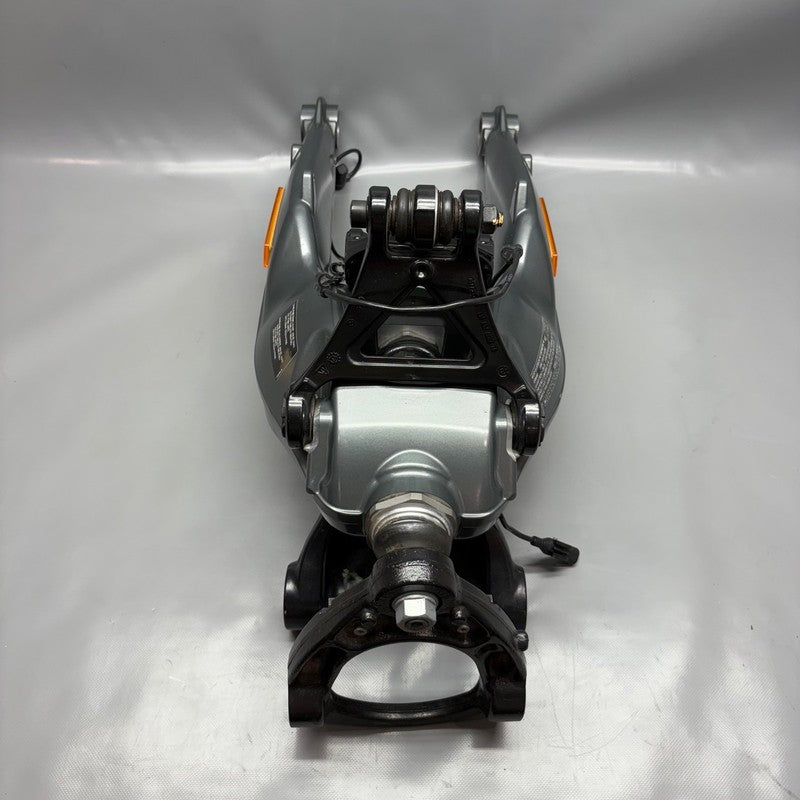 BMW K1300S FRONT WHEEL CARRIER 2007-2011 2012 2013 2014 2015 OEM 77205