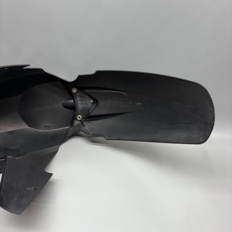 BMW R1200 RT FRONT WHEEL FENDER 2005 2006 2007 2008 2009 OEM 7682902
