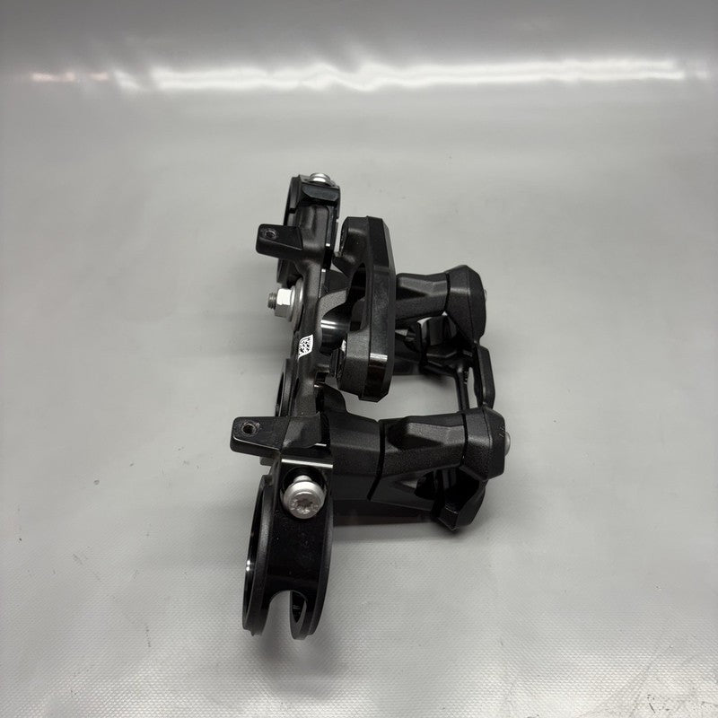 7923935 BMW M1000R FORK BRIDGE UPPER 2021 2022 2023 2024 OEM 7923935