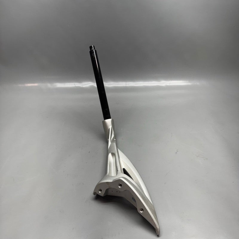 K1600GTL BMW K1600GTL HANDLEBAR RIGHT 2015 2016 2017 2018 2019 2020 2021 OEM