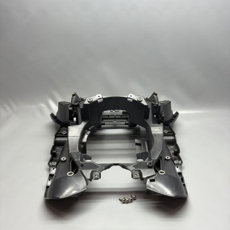 9899419 BMW R18 TRANSCONTINENTAL WINDSHIELD MOUNT 2020 2021 2022 2023 2024 OEM 9899419