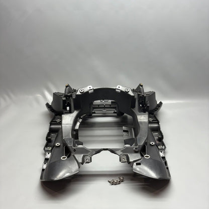 9899419 BMW R18 TRANSCONTINENTAL WINDSHIELD MOUNT 2020 2021 2022 2023 2024 OEM 9899419