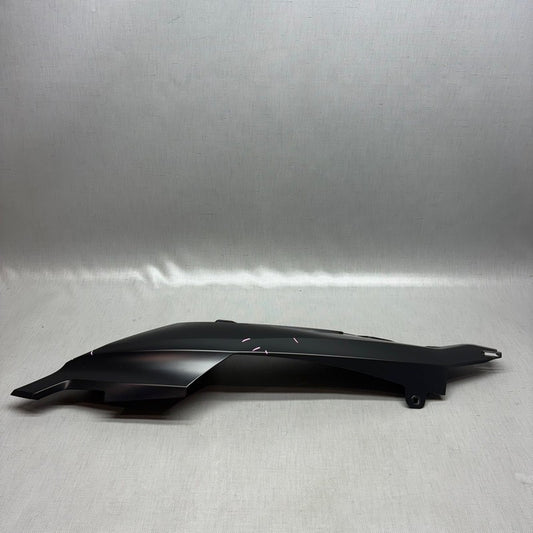BMW C 650 EVOLUTION TAIL TRIM RIGHT SIDE 2015 2016 2017 2018 OEM 85360