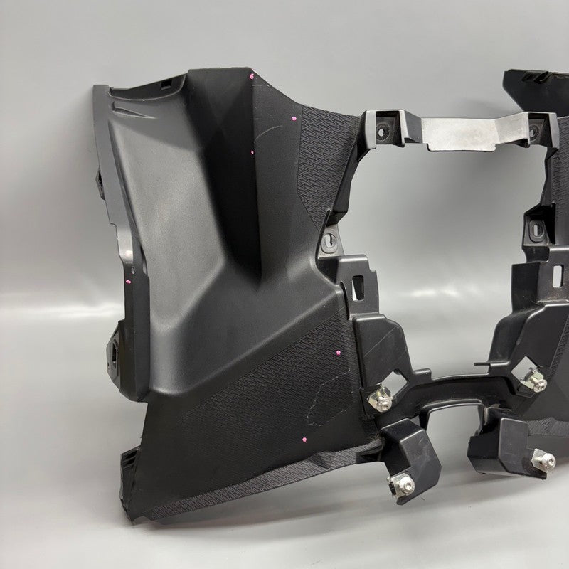 8566808 BMW C400X LEG SHIELD BOTTOM 2018 2019 2020 OEM 8566808