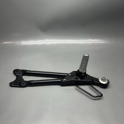 8560598 BMW G310GS FOOTREST BRACKET RIGHT REAR  2018 2019 OEM 8560598