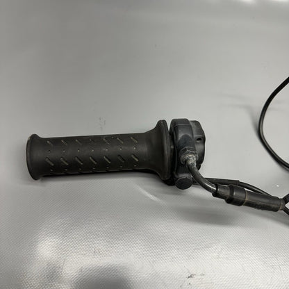 G650GS SERTAO BMW G650GS SERTAO THROTTLE GRIP RIGHT 2010 2011 2012 2013 2014 OEM