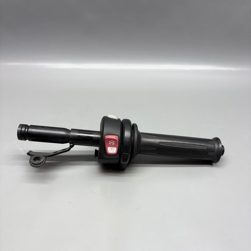 BMW K 1300S HANDLEBAR GRIP RIGHT 2009 2010 2011 2012 2013 2014 2015 20