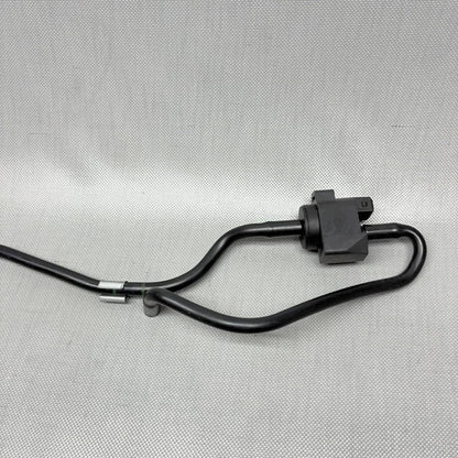8567224 BMW R1250 GS RIGHT FUEL TANK BREATHER VALVE 2018 2019 2020 OEM 8567224