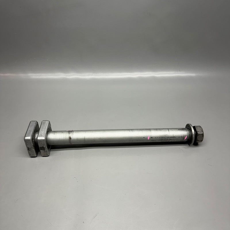 S1000RR BMW S1000RR AXLE REAR 2018 2019 2020 2021 2022 OEM